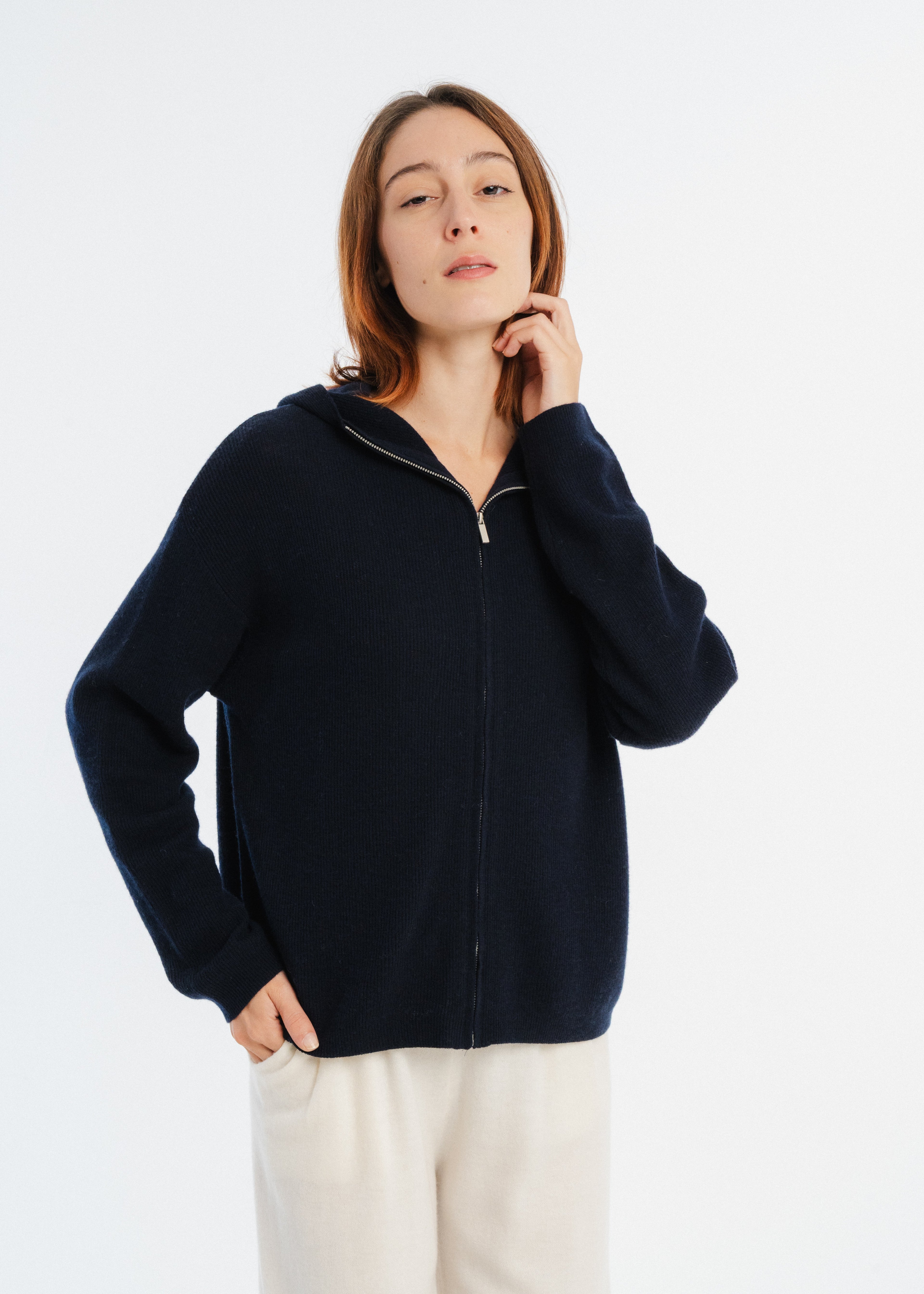 Gilet à capuche en laine mérinos
